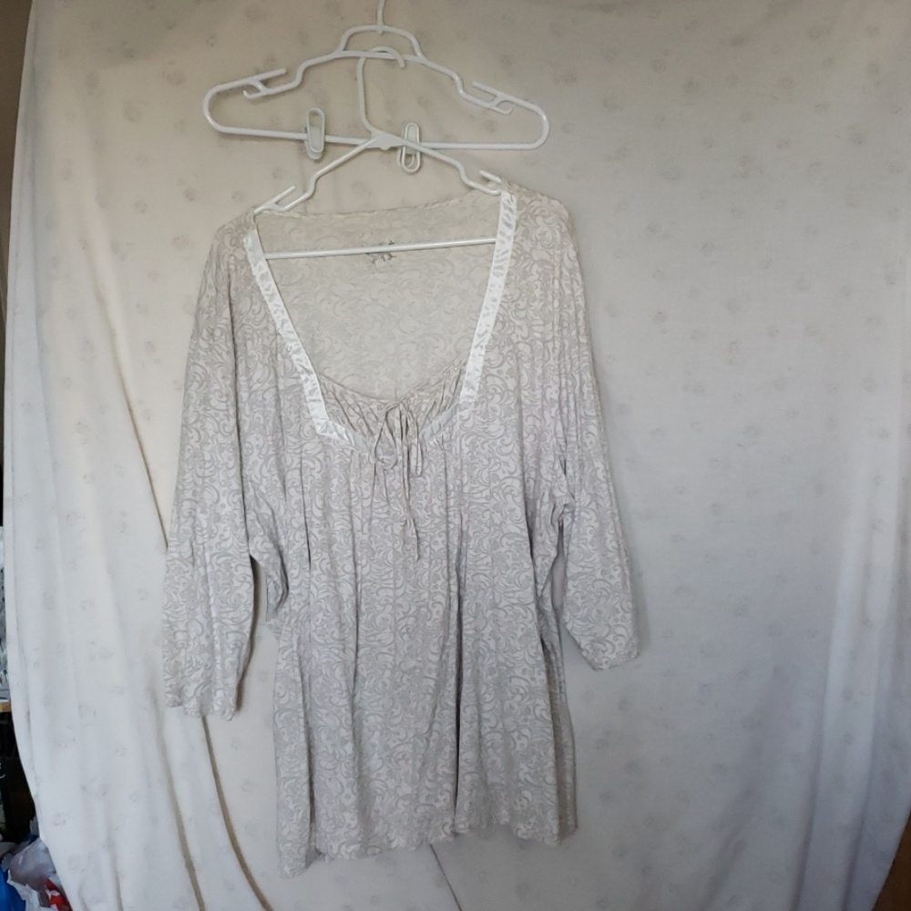 Plus size white/ gray cotton blouse